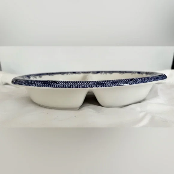 Home › Kitchen › Dinnerware › Plates & Platters - Picture 4 of 5